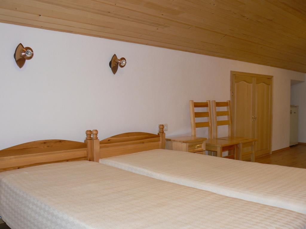 Guest House Stara Planina Kalofer Oda fotoğraf
